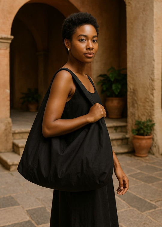 Luna Lush Tas