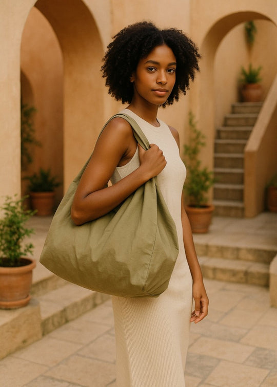 Luna Lush Tas